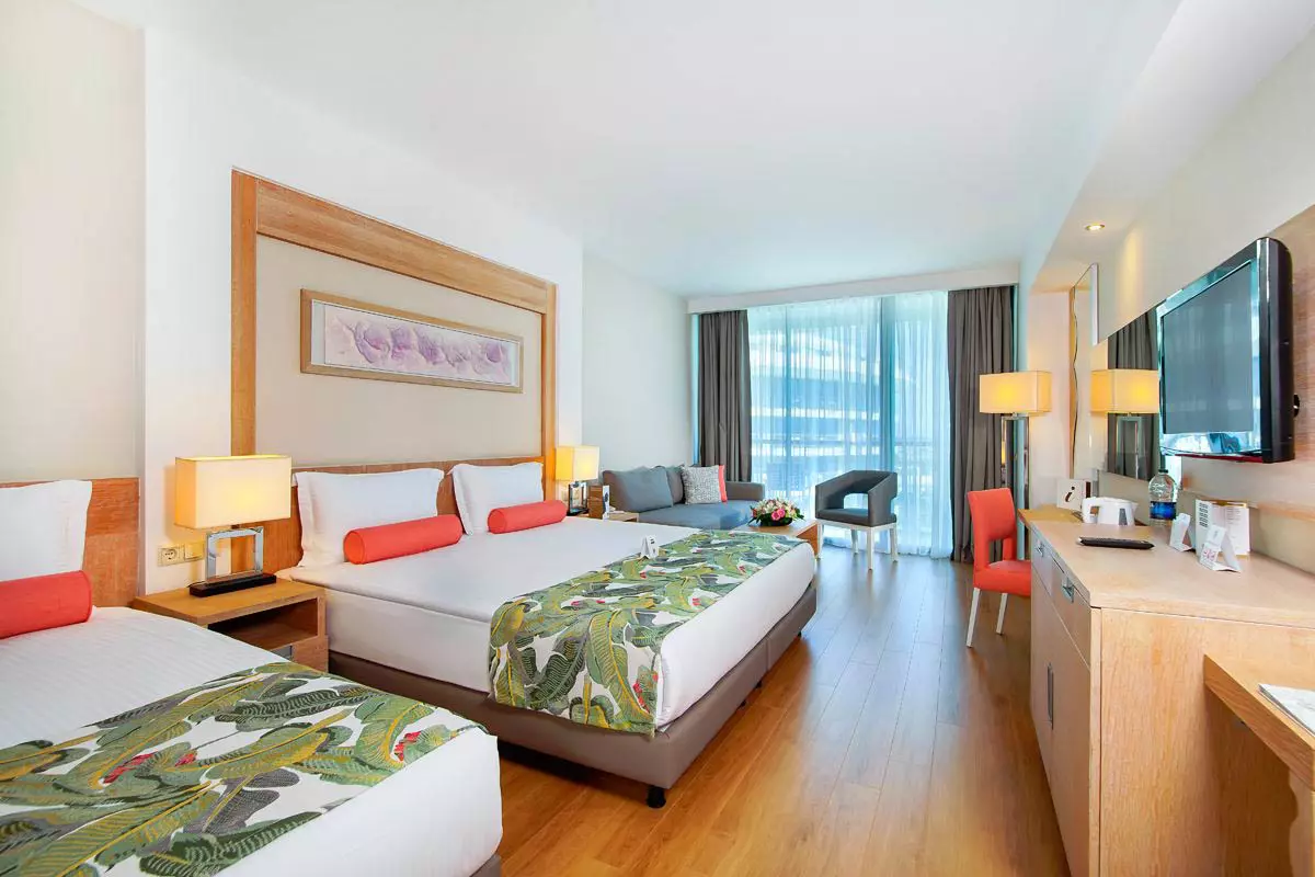 هتل بایا لارا آنتالیا